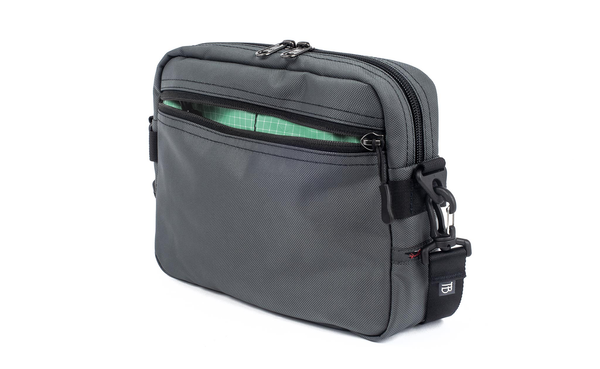 The Side Kick in Nebulous Grey (medium grey) Ballistic with an Seafoam (pale green with white grid) 200 Halcyon interior.